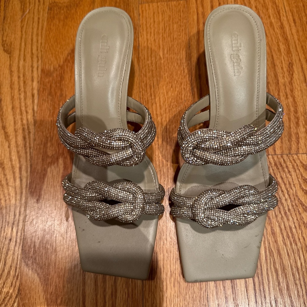 Sandal gold glitter